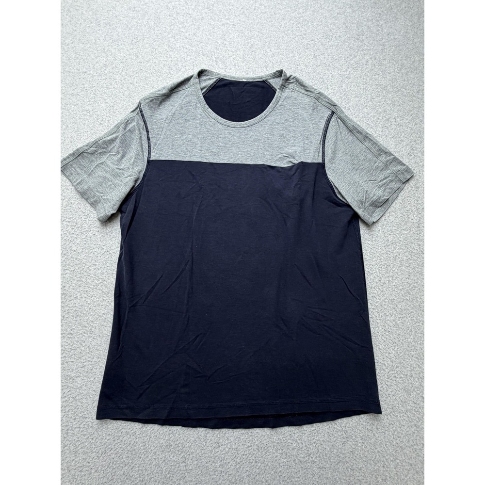 Lululemon Shirt Mens Large Blue Gray Colorblock Short Sleeve Raglan Athletic